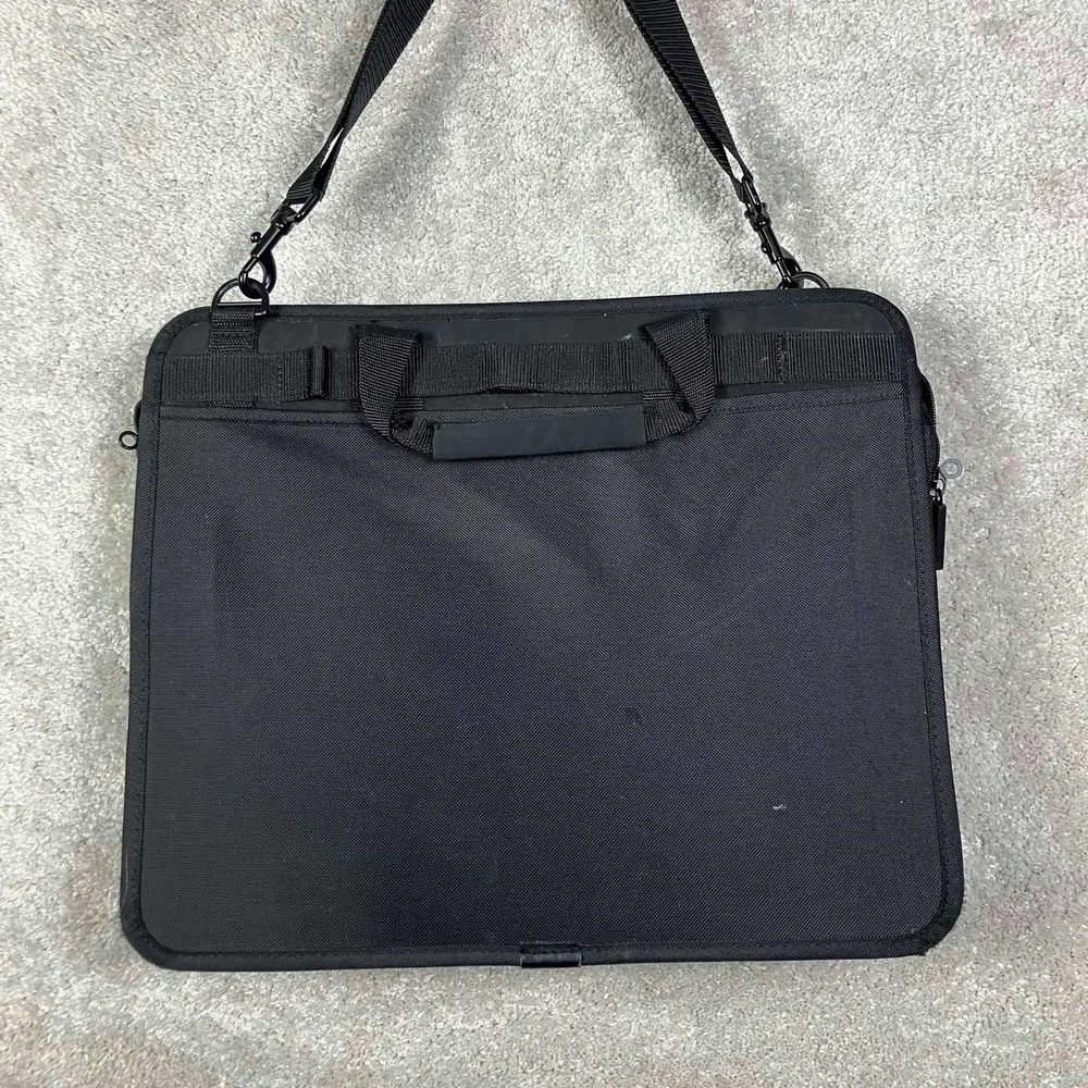 Vintage IBM ThinkPad Black Laptop Messenger Bag Briefcase Shoulder Strap 16